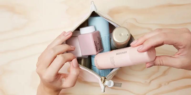 Trwały makijaż na plażę