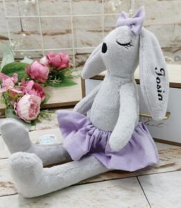 Kreatywne pomysły na to, jak uszyć królika tildę krok po kroku