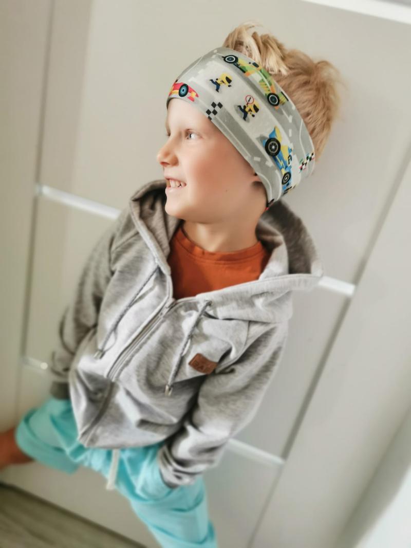 Szycie opaski dla chłopca