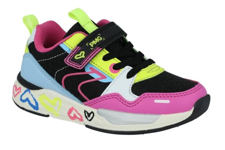 Najlepsze buty sportowe damskie: jak wybrać idealny model dla siebie?