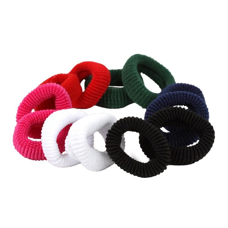 Prosty poradnik: Jak uszyć frotkę do włosów krok po kroku