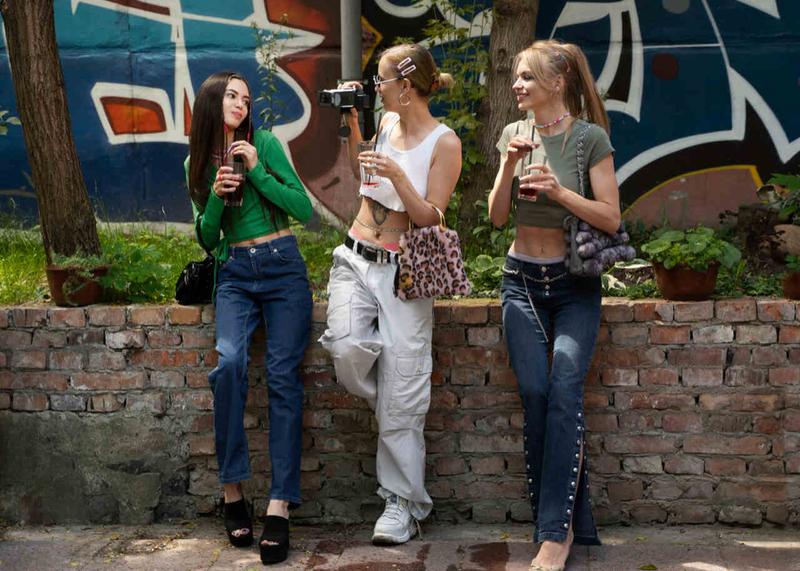 Modne buty do spodni bojówek