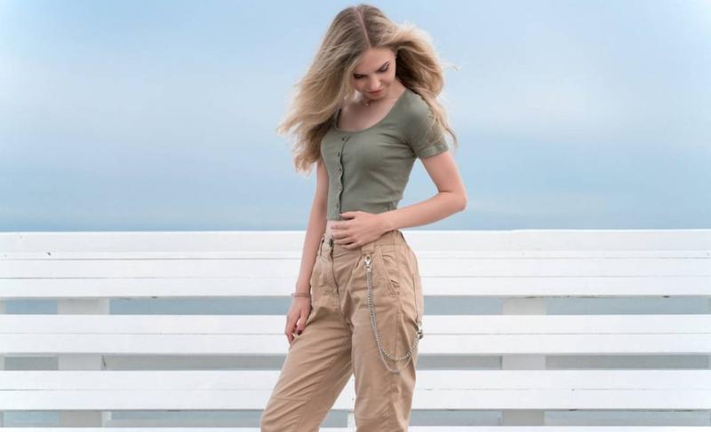 Stylizacje z bojówkami damskimi