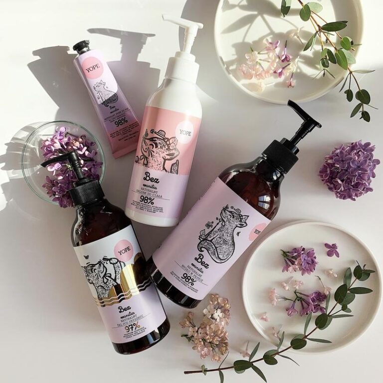 Jakie kosmetyki warto wybrać dla mamy po porodzie?