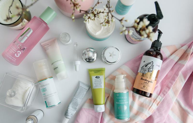 Odkryj Najlepsze Kosmetyki do Pielęgnicy, Które Zachwycą Twoją Skórę