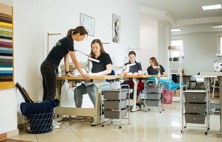 Szyjemy ekrany: Prosty przewodnik krok po kroku