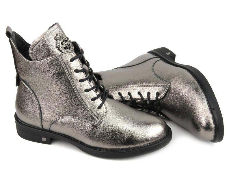 Fasony sukienek do szpilek