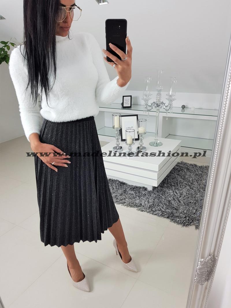 Jak uszyć plisowaną spódnicę