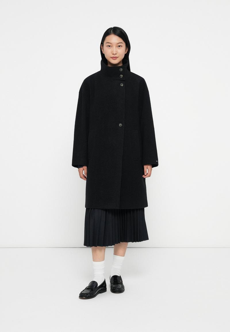 Kolory i wzory w stylizacji