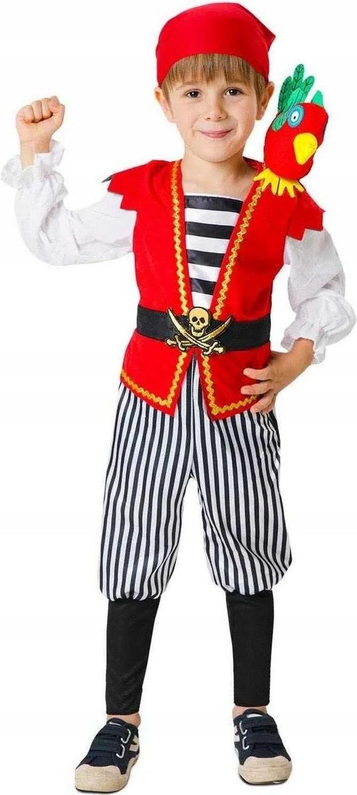 Szycie stroju pirata dla dzieci