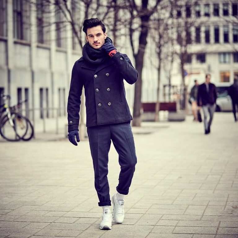 Jakie buty do szarego płaszcza wybrać, aby dopełnić stylizację?