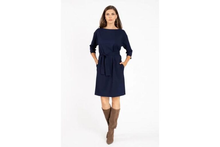 Jakie buty idealnie pasują do granatowej sukienki? Oto nasze propozycje!