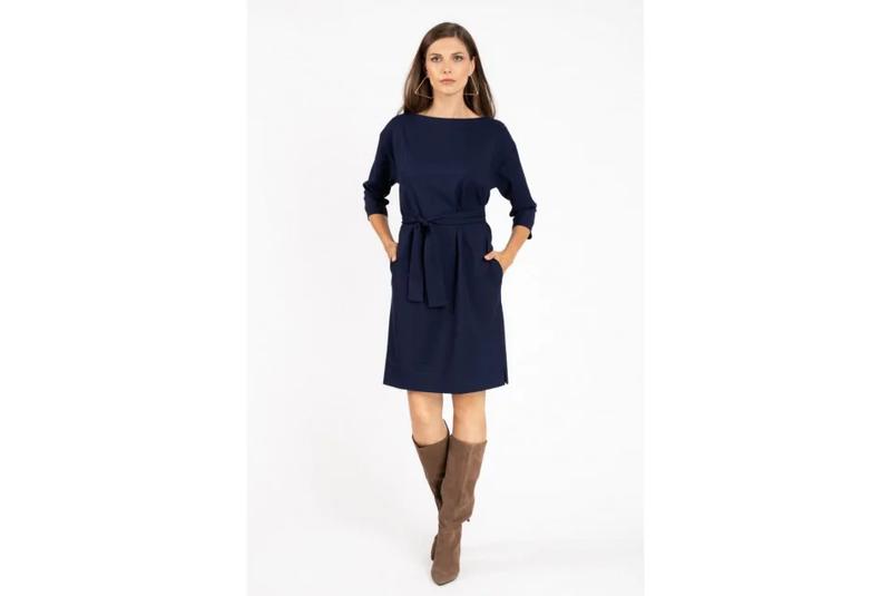 Jakie buty idealnie pasują do granatowej sukienki? Oto nasze propozycje!