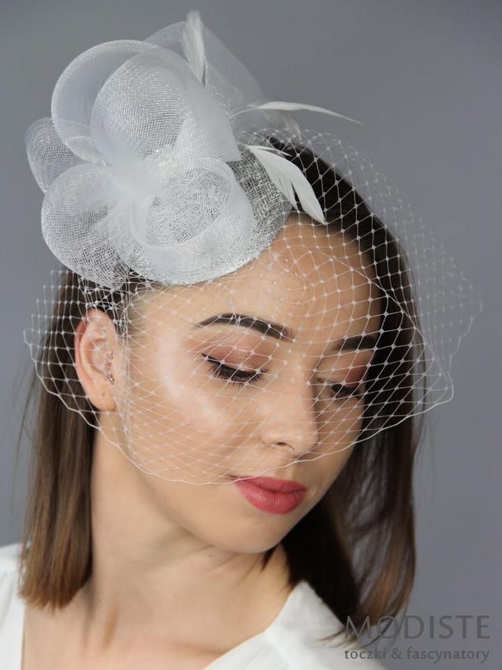 Modne fryzury ślubne